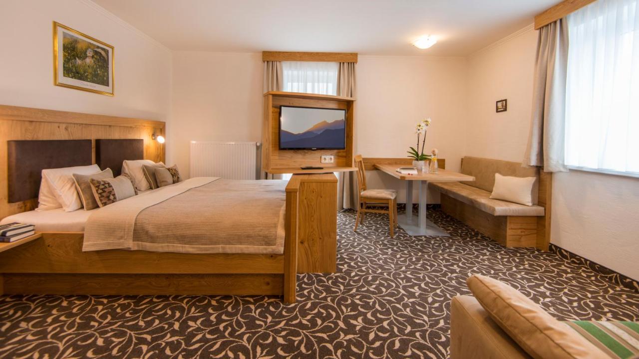 Pension Appartements Gabriele Bad Gastein Bagian luar foto