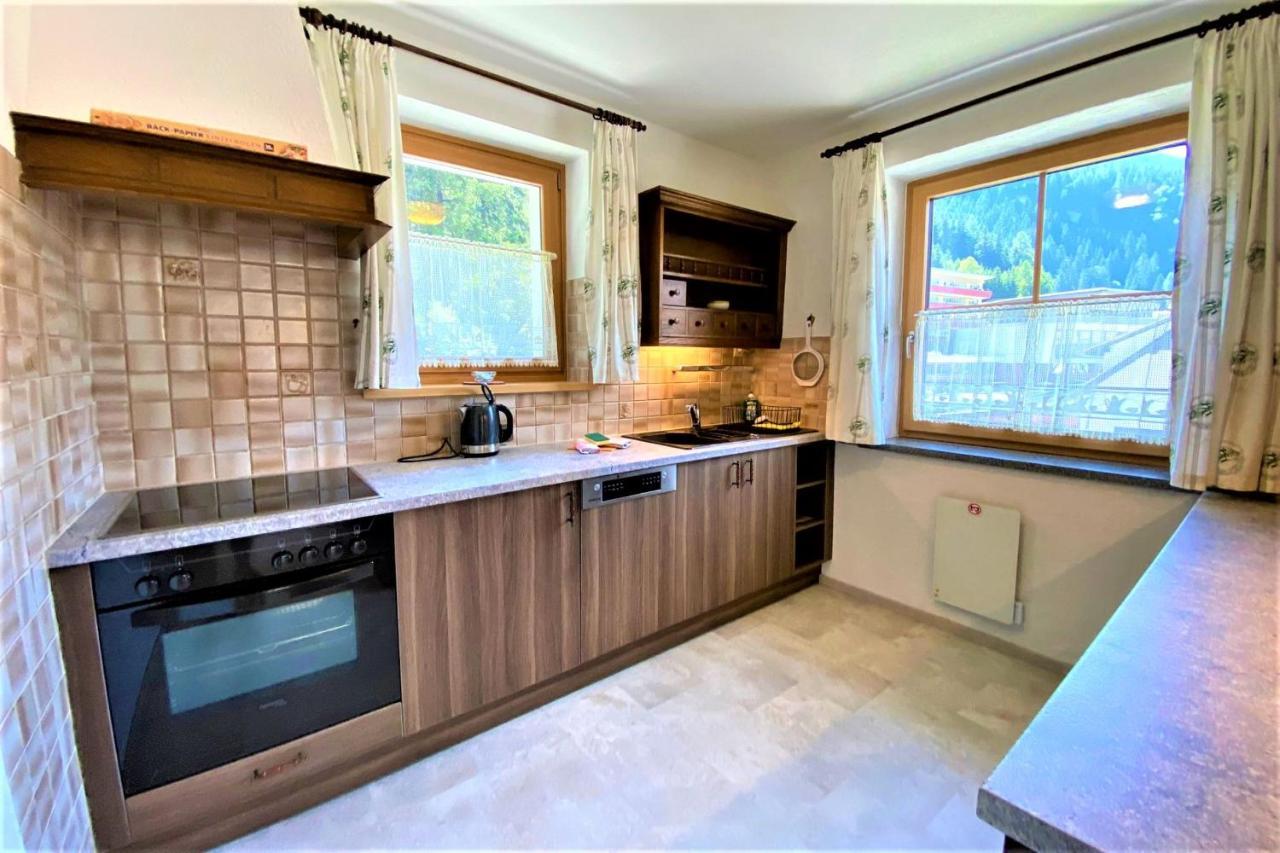 Pension Appartements Gabriele Bad Gastein Bagian luar foto